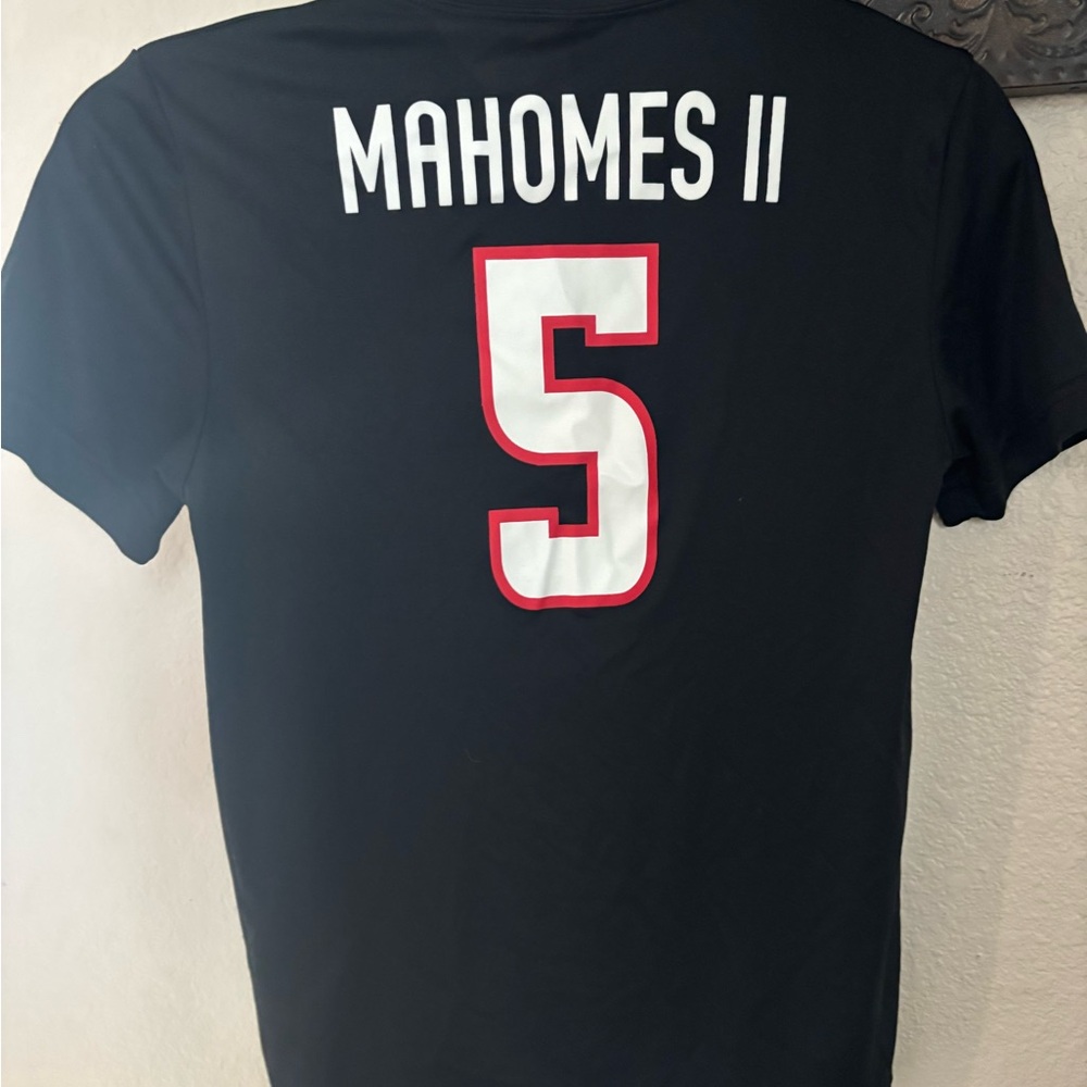 Texas Tech Black T-Shirt Mahomes football size 6/7